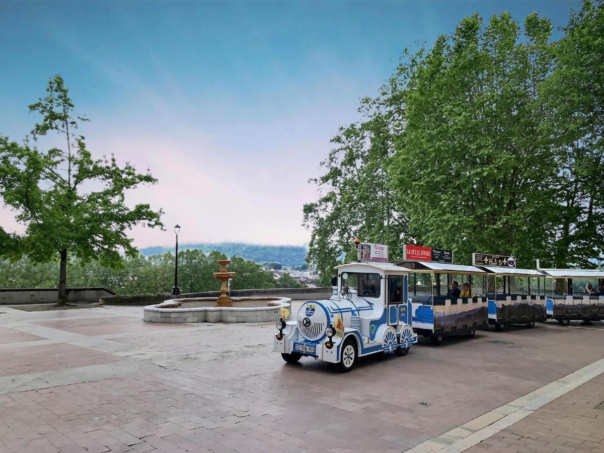 Quartier Historique Et Populaire Du Chateau De Pau Εξωτερικό φωτογραφία